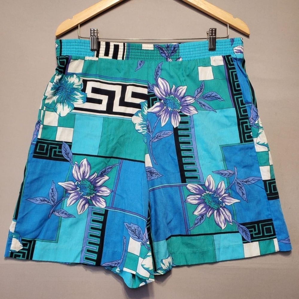 VTG 90s Xtrovert Rayon Bermuda Shorts Womens 10P Blue Floral Greek Key Print USA